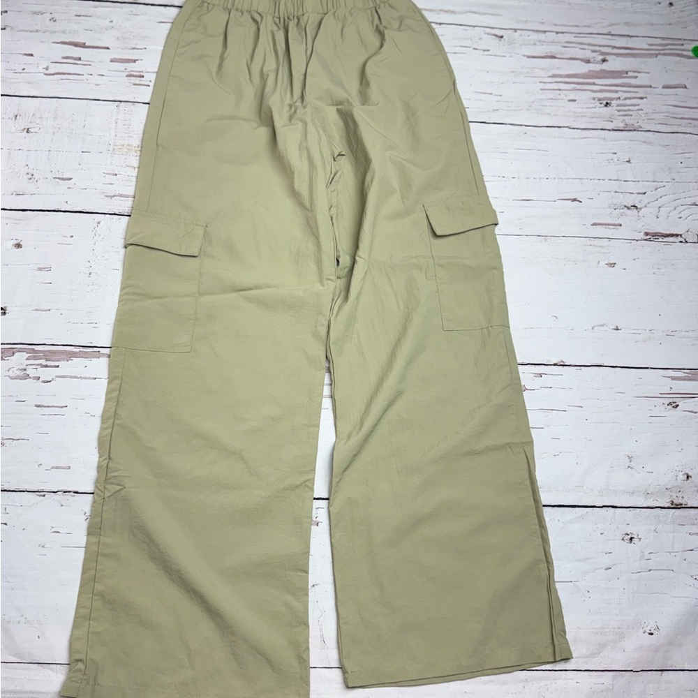 PacSun Light Tan Cargo Pants‎